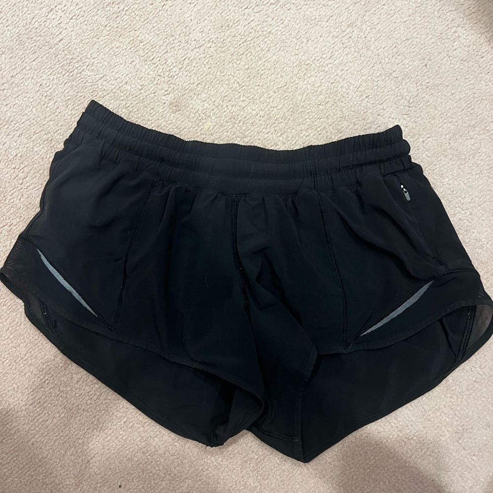 LULULEMON hotty hot shorts